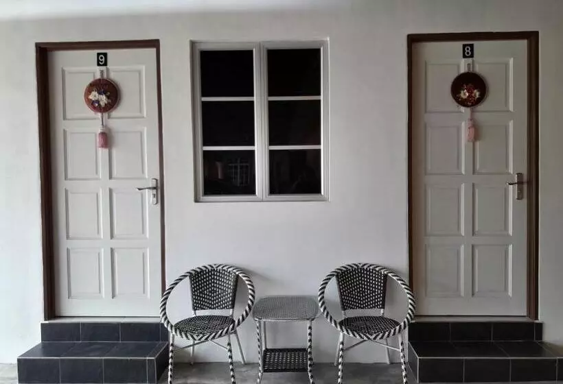 Retkeilymaja The Sofea Inn Transit Room Airport Kota Bharu