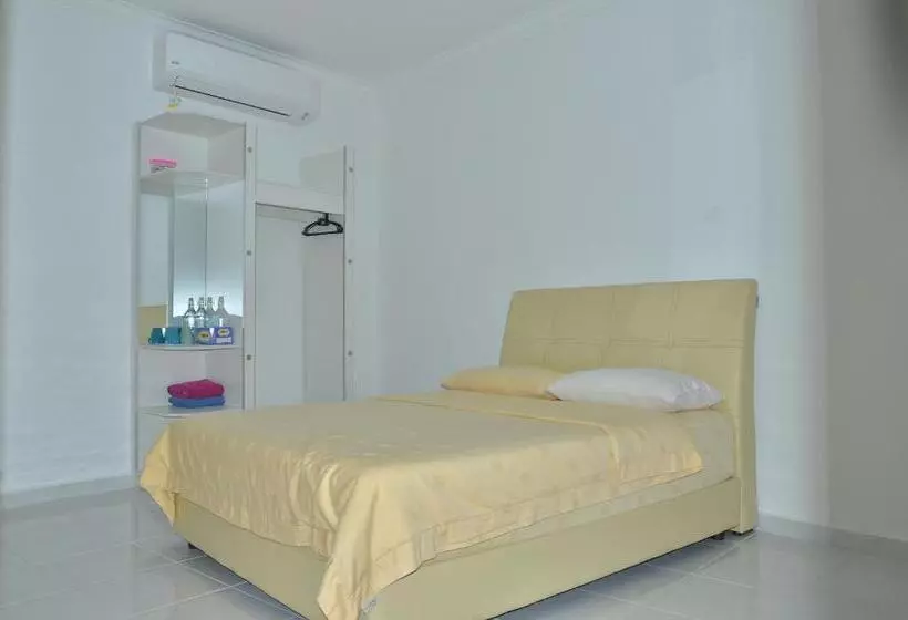 Retkeilymaja The Sofea Inn Transit Room Airport Kota Bharu