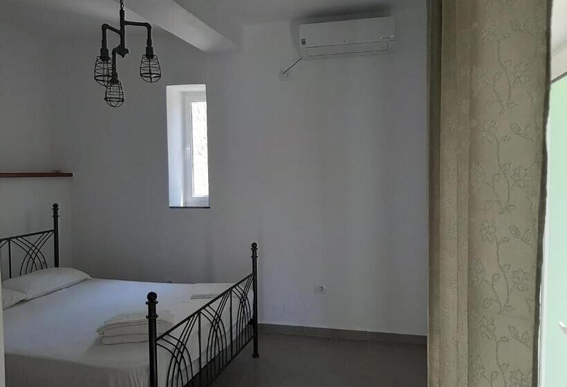 تختخواب و صبحانه Valentina Rooms