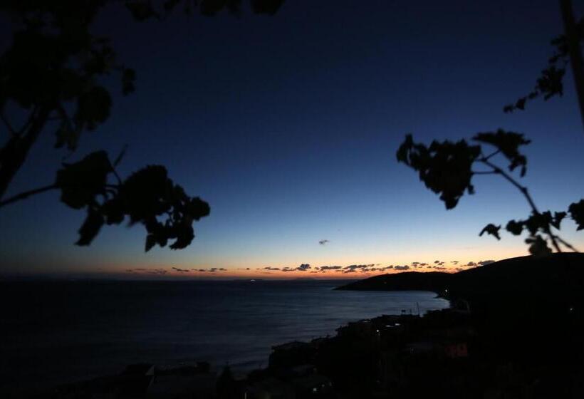 تختخواب و صبحانه Valentina Rooms