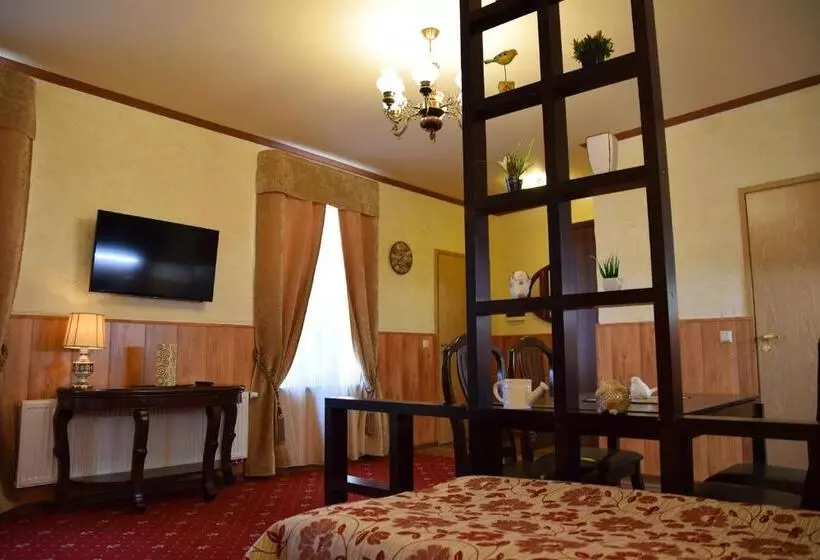 Hansa Apartment