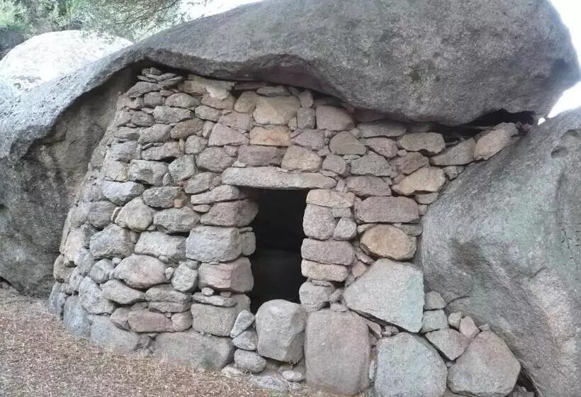 Hotelli Lu Rotu