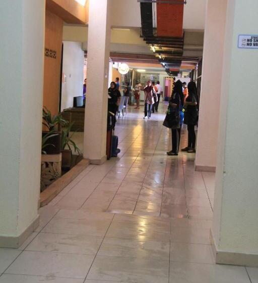 Hotel Marose Gold Coast Morib