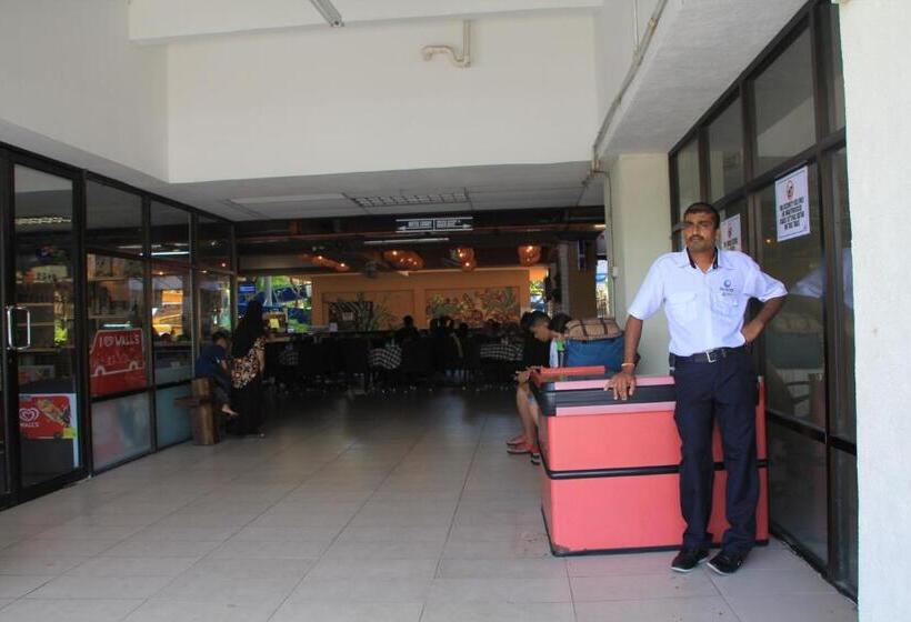 Hotel Marose Gold Coast Morib