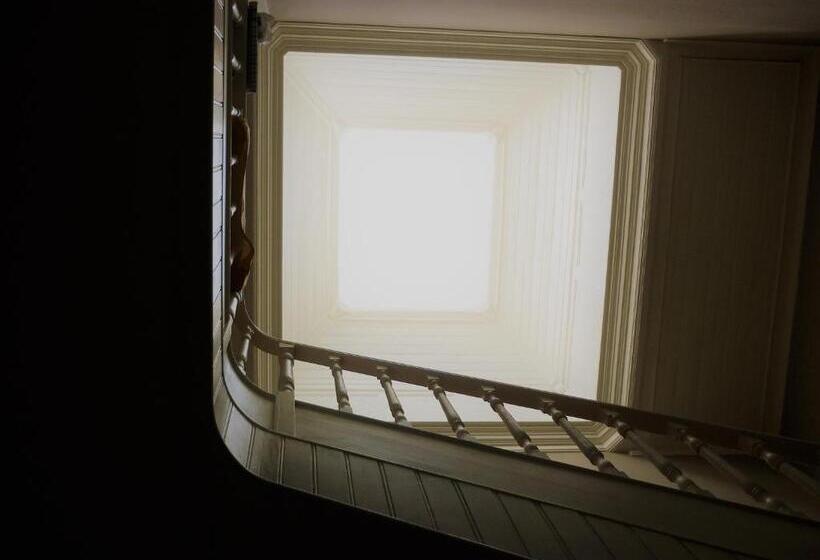 Pensión Feelcoimbra Castelo Boutique Apartments