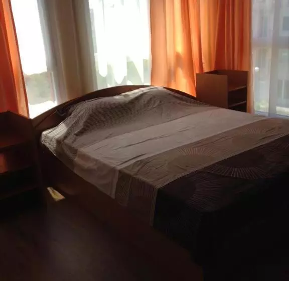 Majatalo Guest House Sng