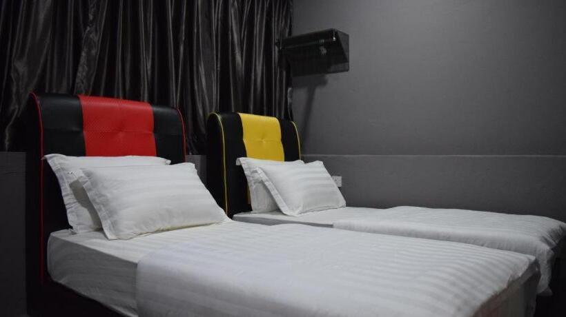 펜션 Times Traveller Lodge 2