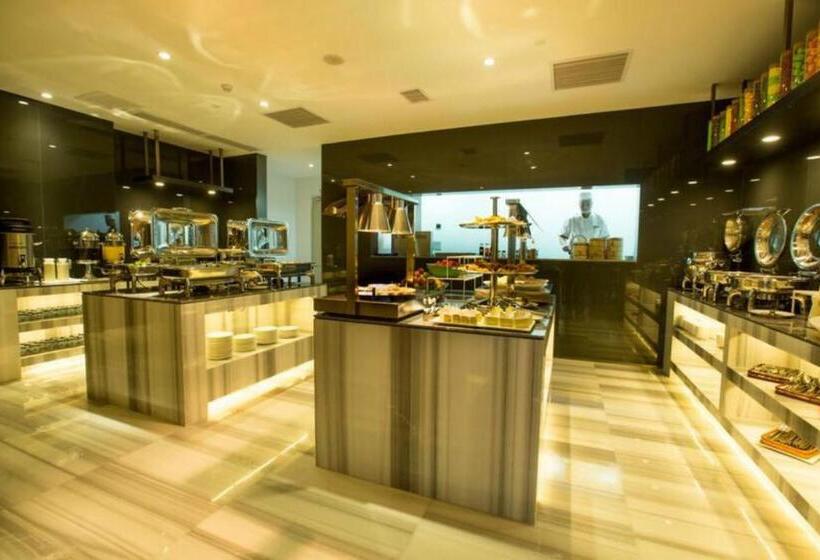 Haijun Hotel  Free Canton Fair Shuttle Bus