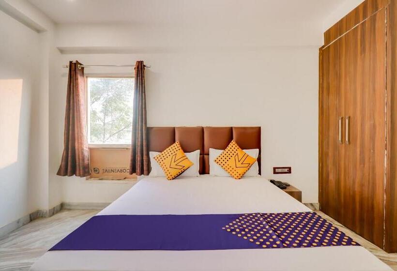 בית מלון כפרי Spot On 66645 Pearl Inn