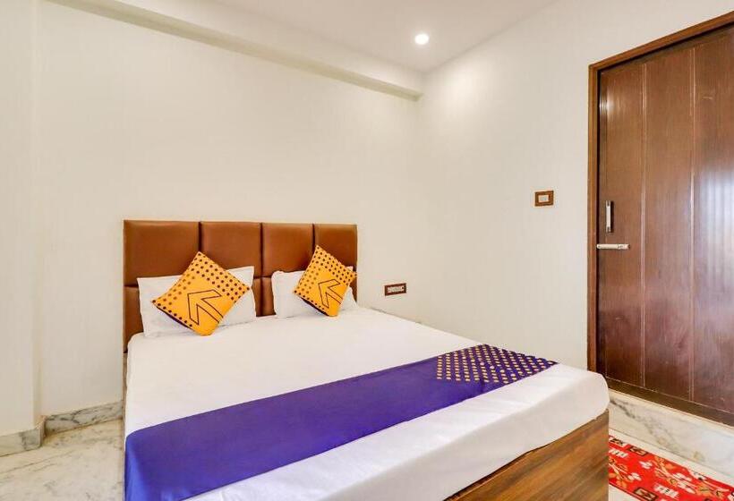 בית מלון כפרי Spot On 66645 Pearl Inn