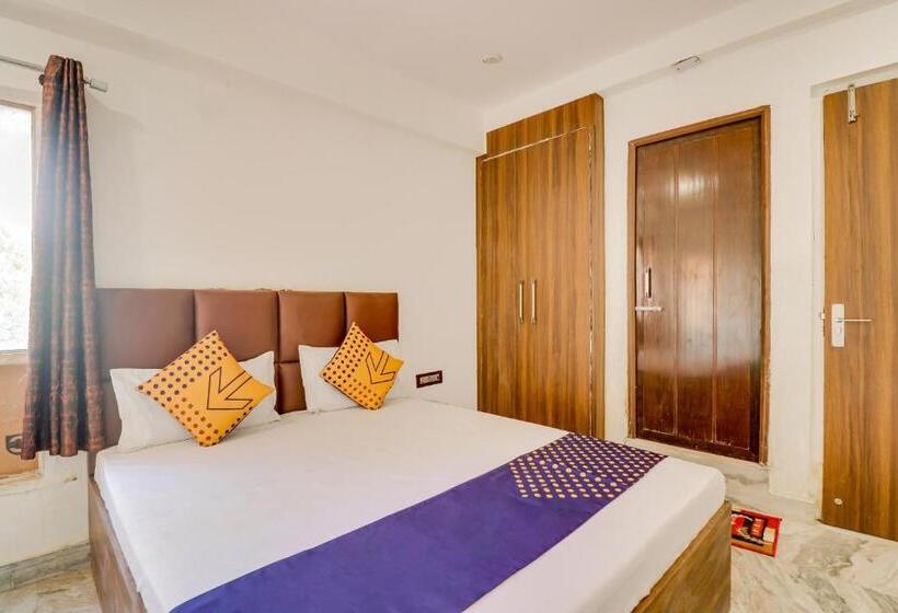 בית מלון כפרי Spot On 66645 Pearl Inn