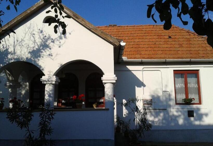 펜션 Napfény Vendégház