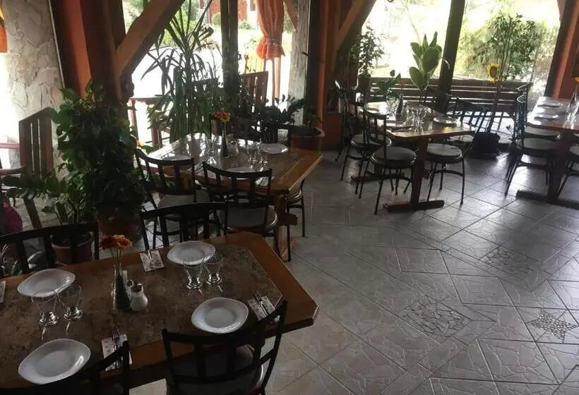 ペンション Napkorong Fogadó és Vendégház