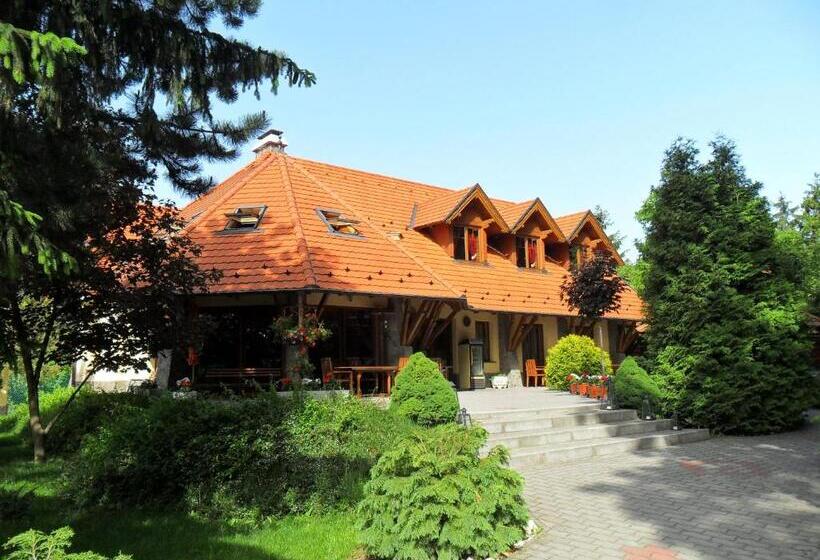 Пансион Napkorong Fogadó és Vendégház