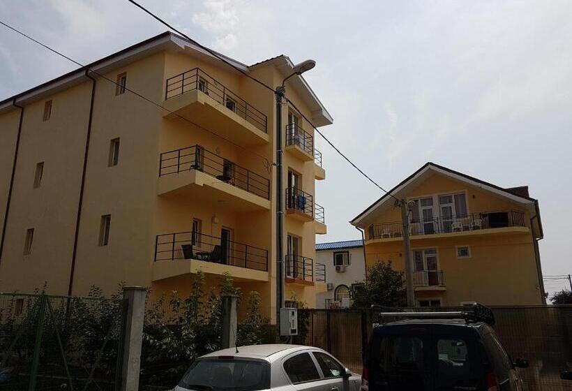 Pensão Vila Orient 2