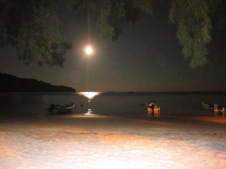 אתר נופש Flora Bay 2