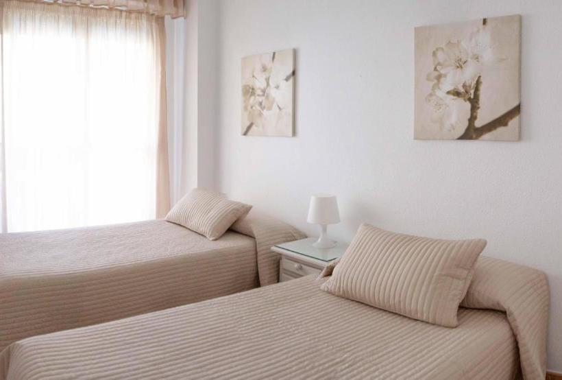 Общежитие Hostal Jomarijo