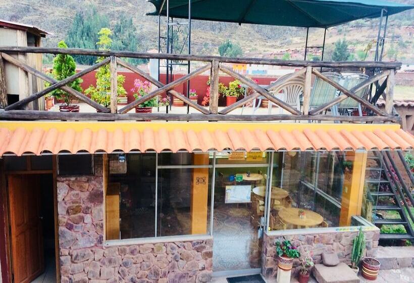 ユースホステル Pisac Inca Guest House