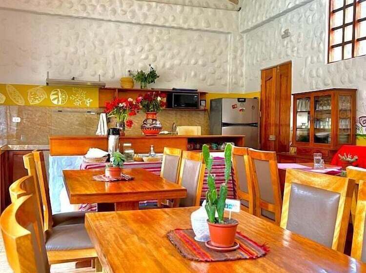 ユースホステル Pisac Inca Guest House