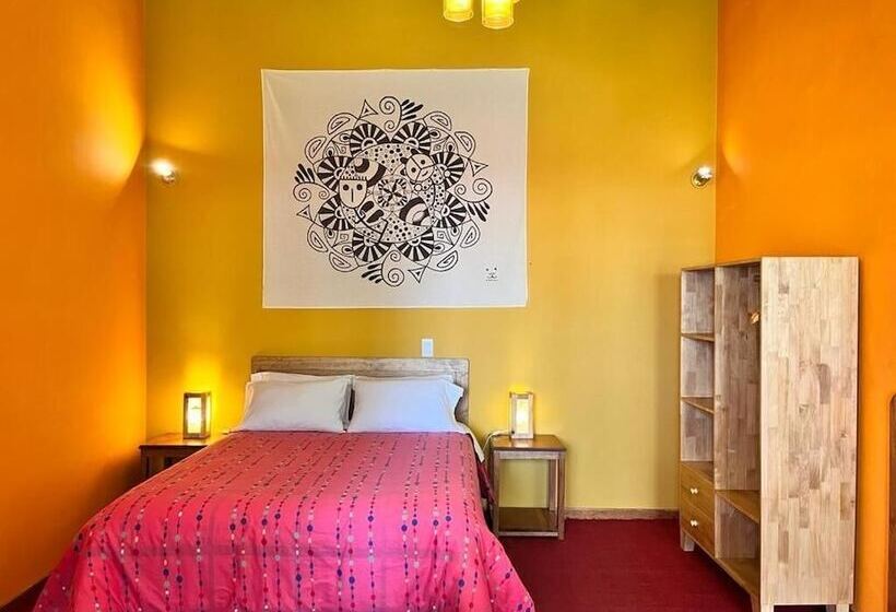 ユースホステル Pisac Inca Guest House