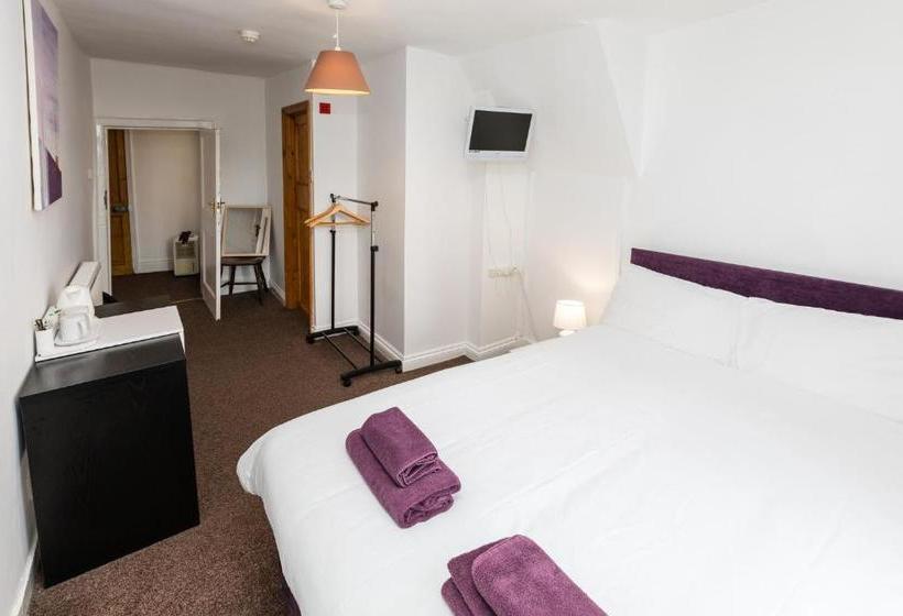 فندق فئة نجمة واحدة The White Hart
