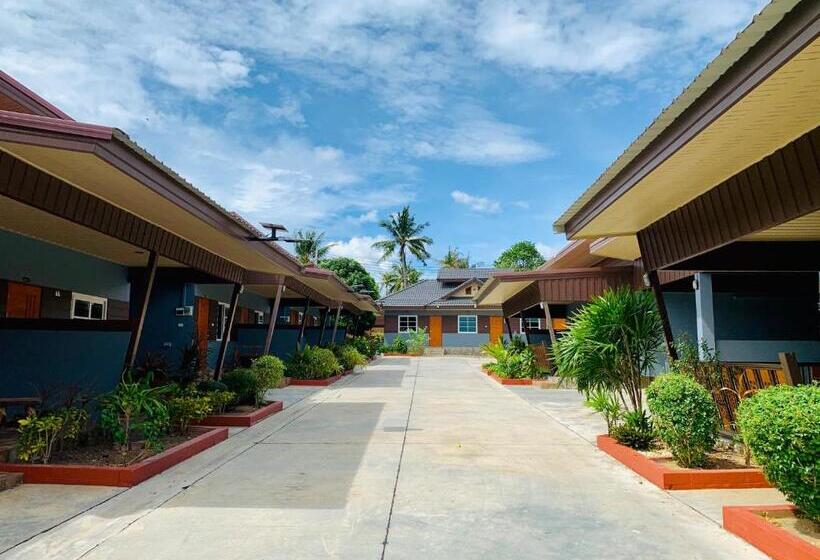 호텔 Benwadee Resort Pattaya