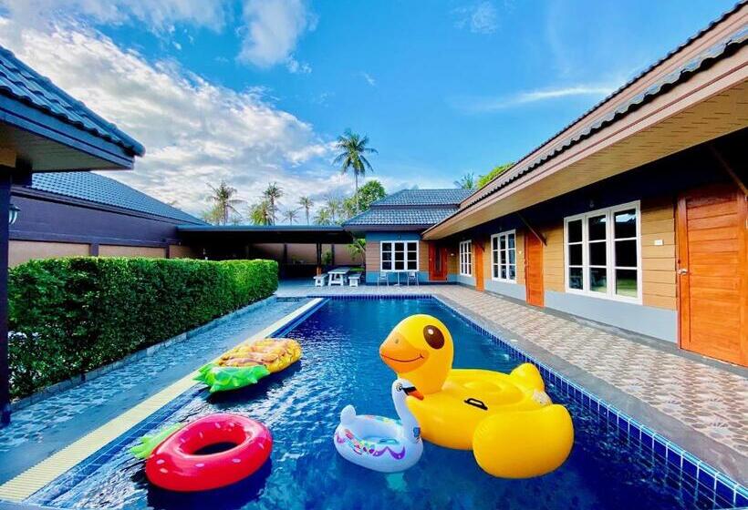 호텔 Benwadee Resort Pattaya