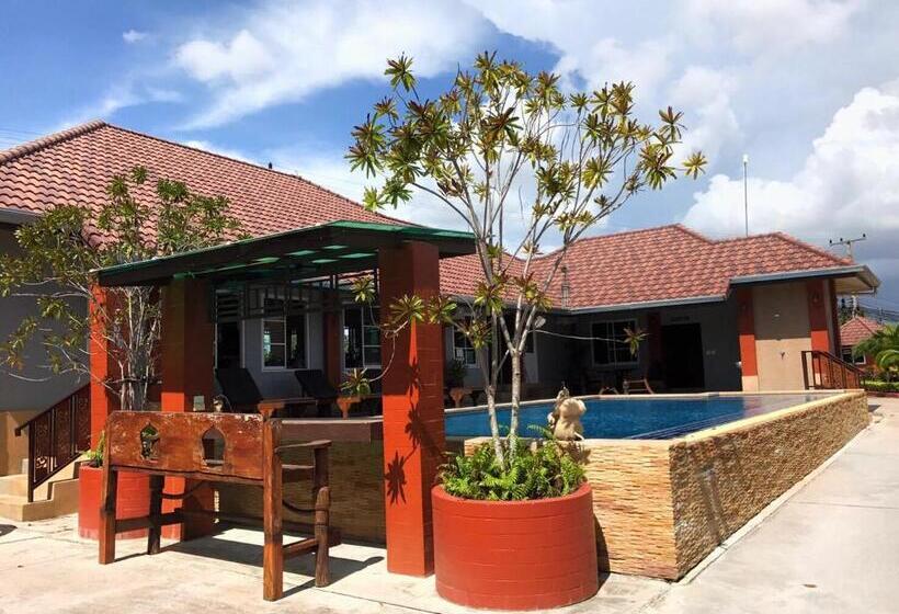 호텔 Benwadee Resort Pattaya