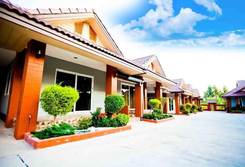 호텔 Benwadee Resort Pattaya