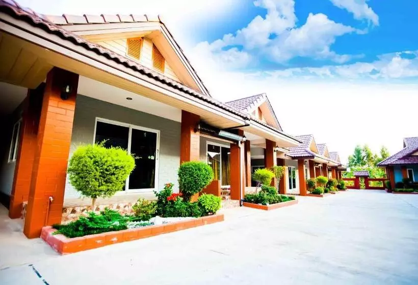 ホテル Benwadee Resort Pattaya