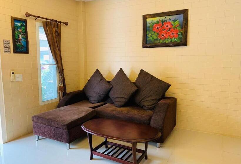 호텔 Benwadee Resort Pattaya