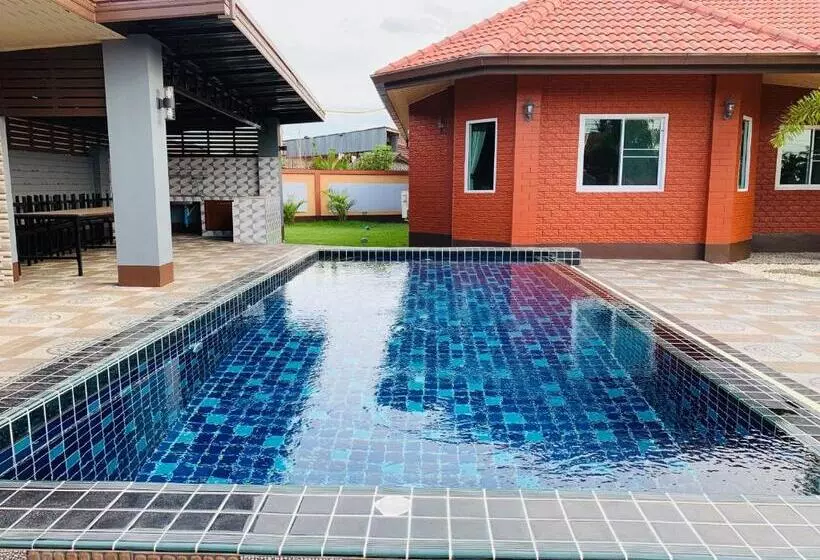 ホテル Benwadee Resort Pattaya