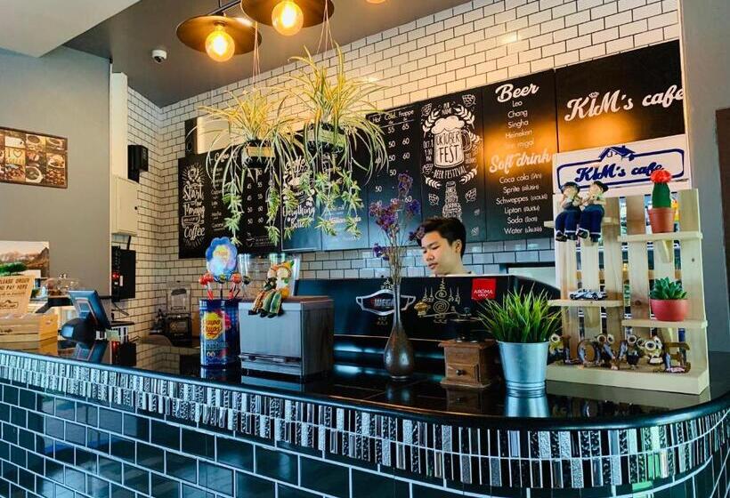 호텔 Benwadee Resort Pattaya