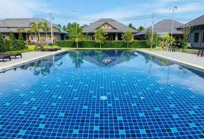 ホテル Benwadee Resort Pattaya