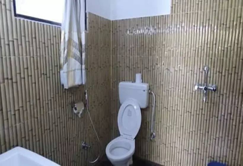هتل Chitwan Gaida Lodge