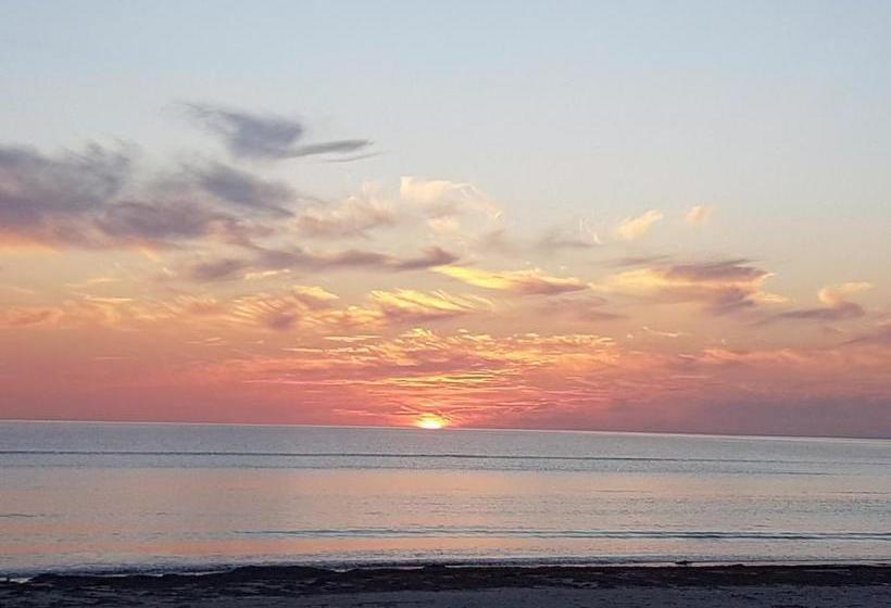 Отель Copper Coast