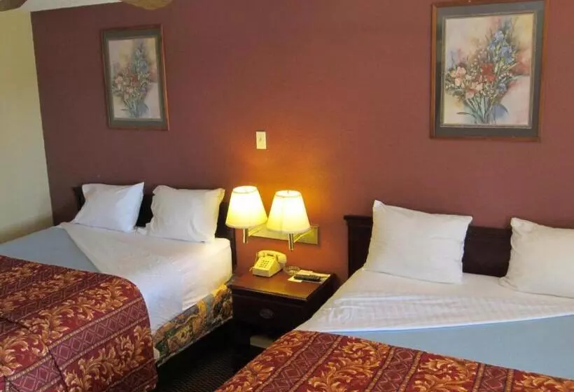 ホテル First Western Inn   Fairmont City