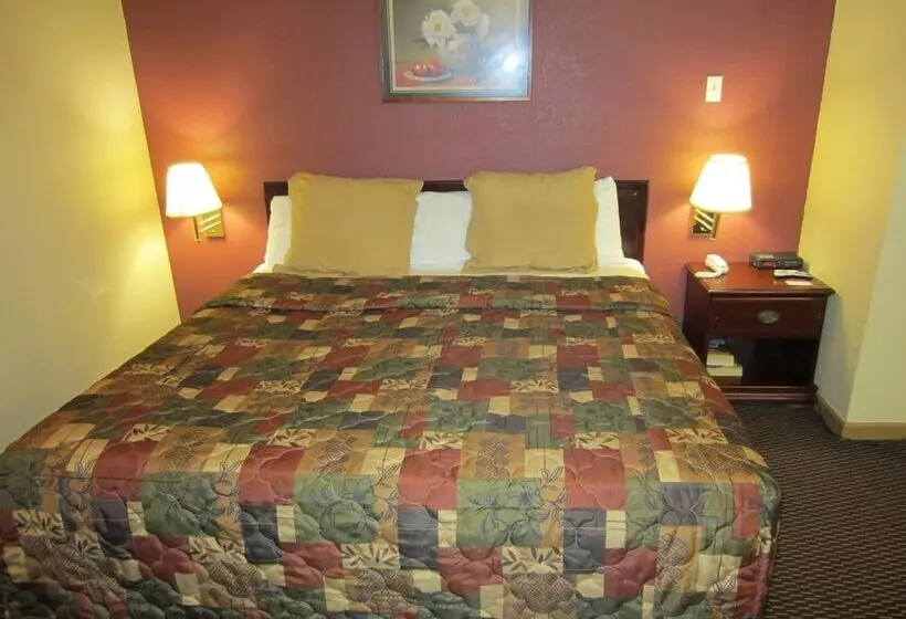ホテル First Western Inn   Fairmont City