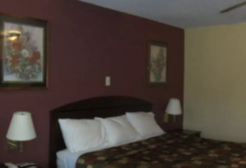 ホテル First Western Inn   Fairmont City