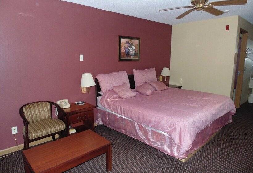 هتل First Western Inn   Fairmont City