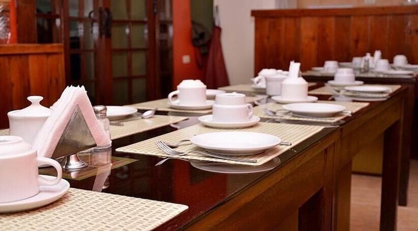 Hotel Hostal Mallqui