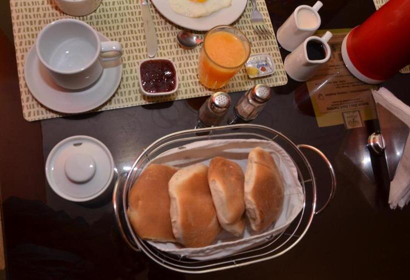 Hotel Hostal Mallqui