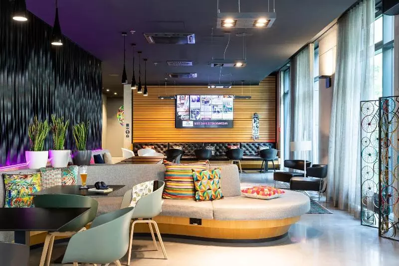 Hotelli Moxy Frankfurt Airport