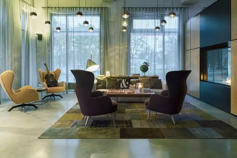 Hotelli Moxy Frankfurt Airport