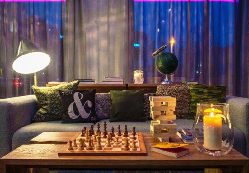 Отель Moxy Frankfurt Airport