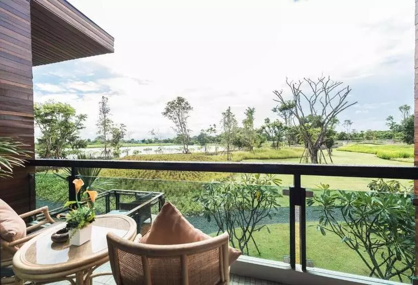 هتل North Hill City Resort  Sha Extra Plus