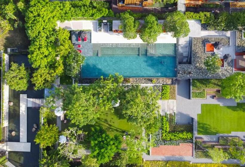 בית מלון כפרי North Hill City Resort Sha Extra Plus