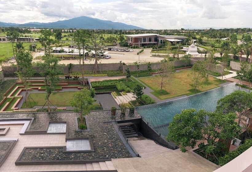 בית מלון כפרי North Hill City Resort Sha Extra Plus