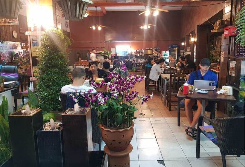 Отель Rose Guesthouse Chiangmai