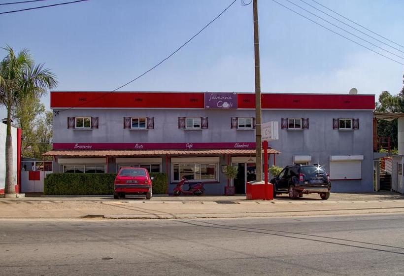 هتل Le Savanna Cafe